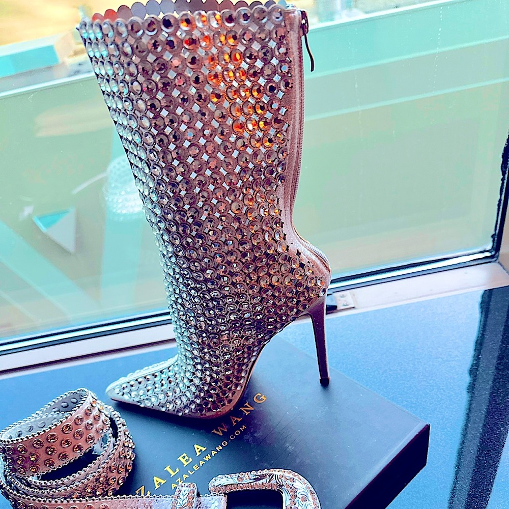 Azalea Wang rhinestone high hell boots.  Size 8.
